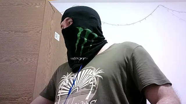 Black_Scorpion91 webcam