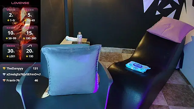 LiaMonroee_ webcam
