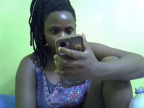 queendebbie