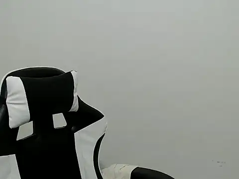 hugecock_petite - Hugecock_petite's free webcam