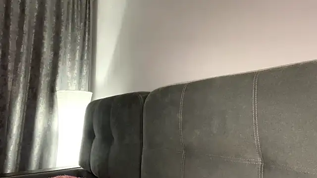 YourLittleElfie webcam