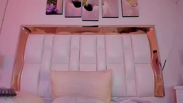 SamanttaMilf webcam
