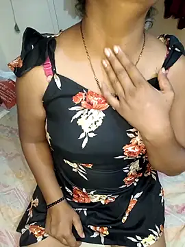 Unique_MomandDaughterrs webcam