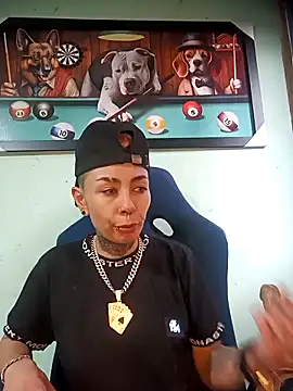 Exoticfive7 webcam