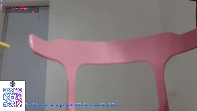 Kitty_Mifl webcam