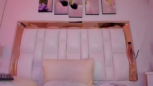 SamanttaMilf webcam