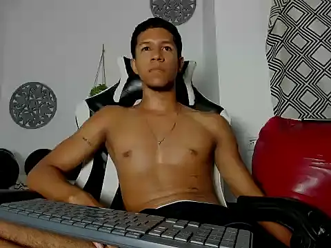 MaxVibe420