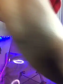 LuciousLips96