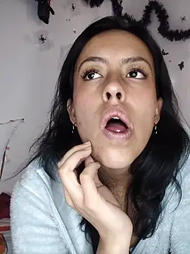 Queen_Ashly webcam