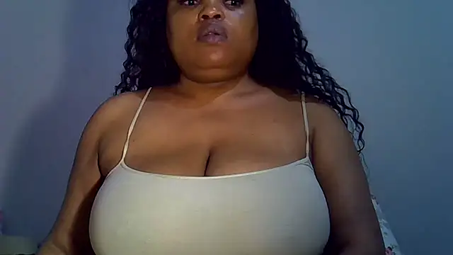 hugemelonsxxx webcam