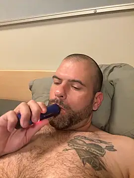 dan8736 (Ask my age) - Flash cock