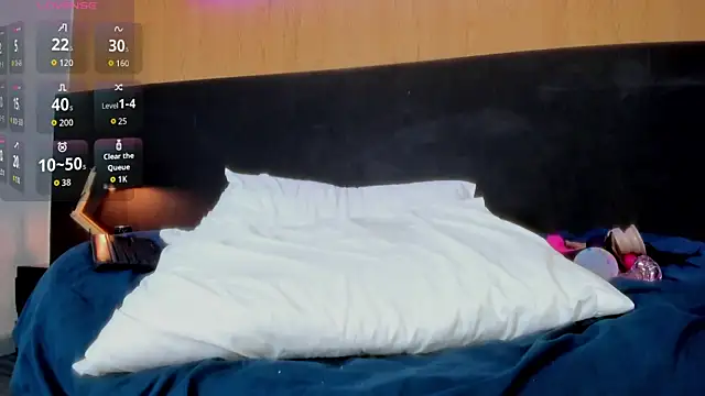 Dakota_Monroe webcam