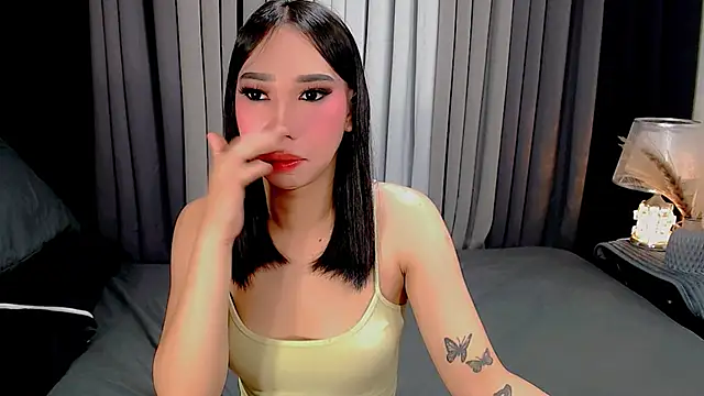 Kisha_fucks webcam