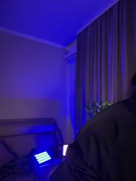 bigJuicyPussy webcam