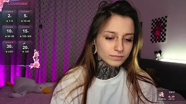 LilithPoison webcam