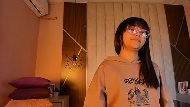 Mariana-Torres webcam