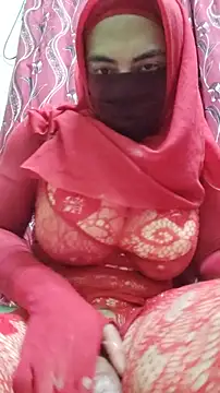 ElisyaHijabDoll webcam
