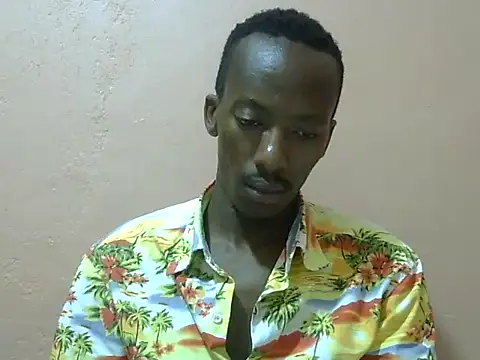 Hotchocolate94 webcam