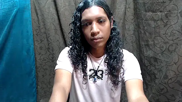 shairaStarr webcam