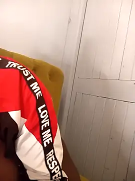 minnyiri - MINNYIRI's free webcam