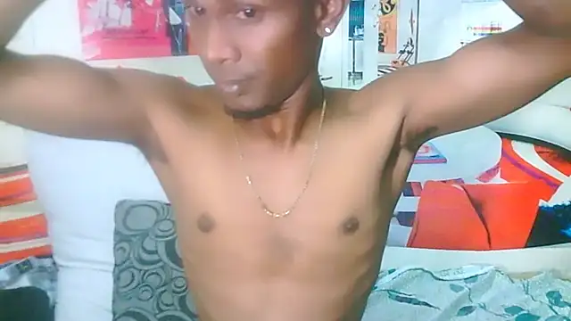 IndianThuggin webcam