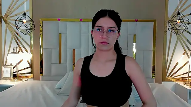 maddy_jaclsonw webcam