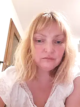 LiluLiluLilu webcam