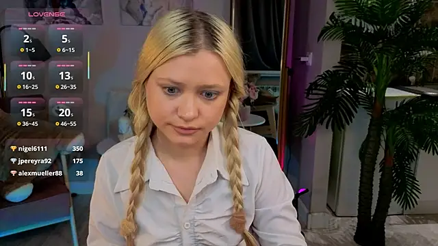 Millie_Vanillies webcam