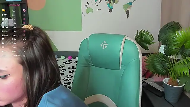 KellyStarlight webcam