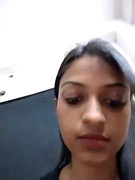 Your-Kitkat webcam
