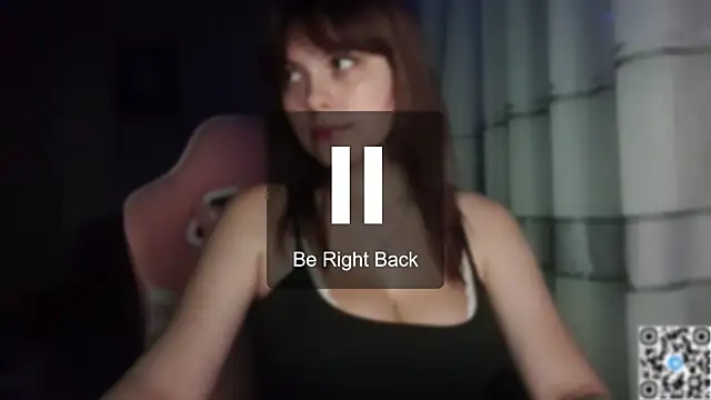 KristiBloom webcam
