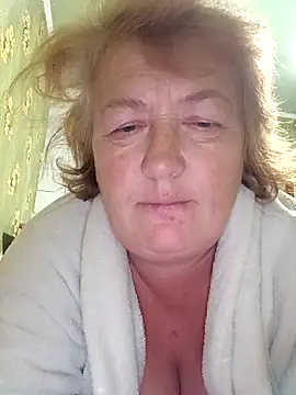 nikalove49011 - NikaLove49011's free webcam