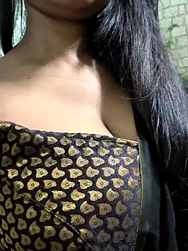 yours_anuu webcam