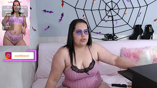 kiara_scottt webcam