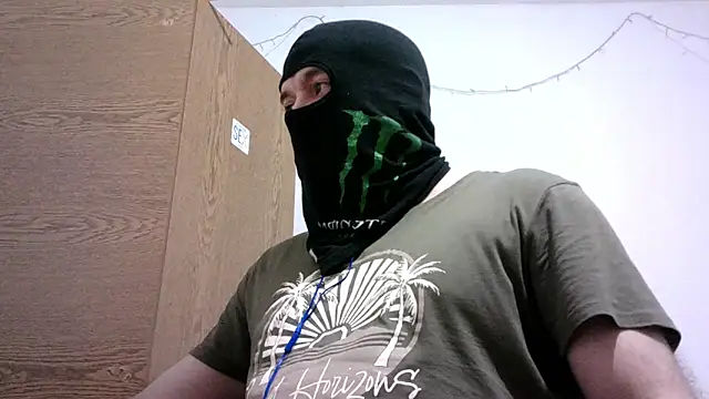 Black_Scorpion91 webcam