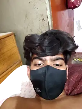delhi__man_1 webcam