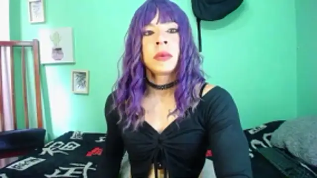 candyladyboy webcam