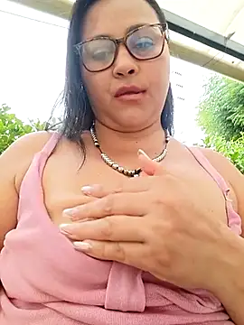 Dirty-Momm-Divorced-Hot webcam