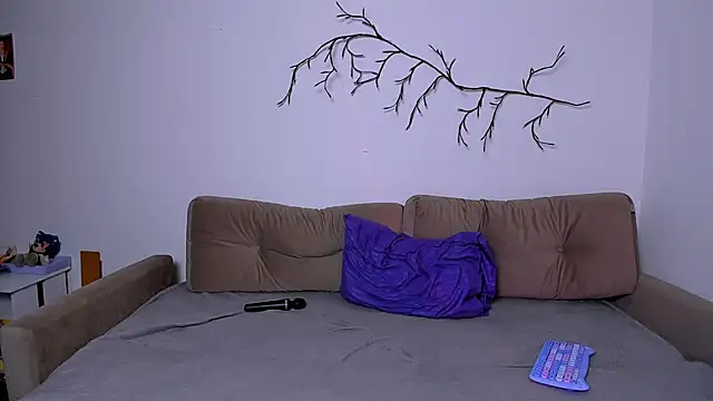 LadyTrep webcam