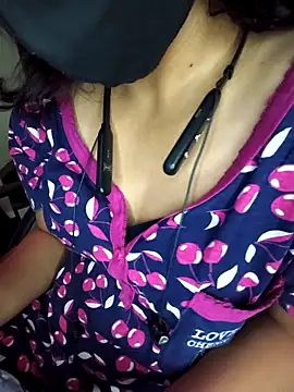 Royal_Shona webcam