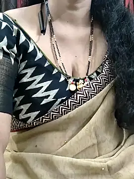 bhuvana_555 webcam
