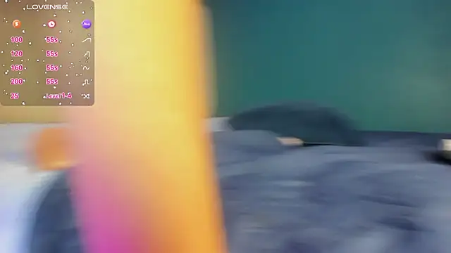 lady_sophiia (F young) - Pussy Close Up!!
