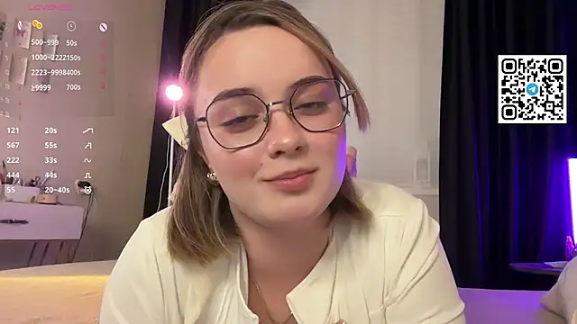 Pleasant_fun webcam