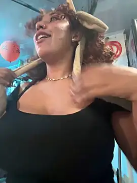 lauraltt webcam