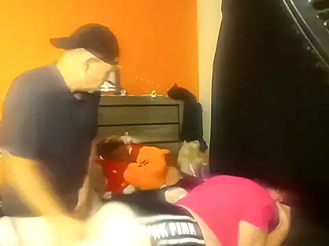 LusciousKandy webcam