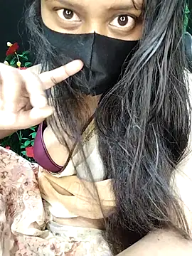 Idhika-Paul
