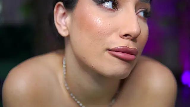 GinaValentinna webcam