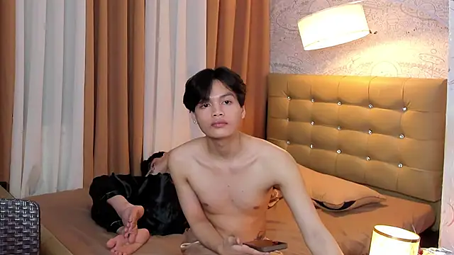 hotfreshdior webcam
