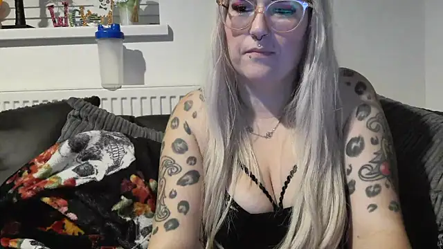 Sizzling_Indie36