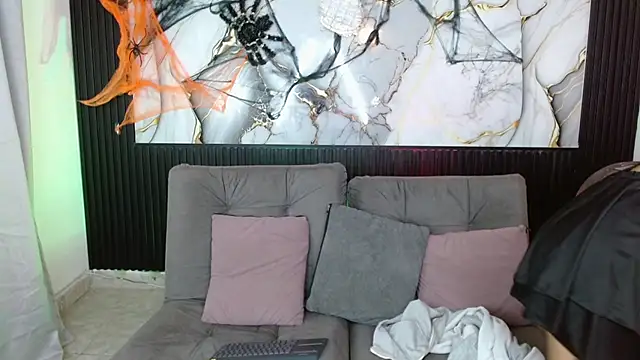 selene_n_loki webcam